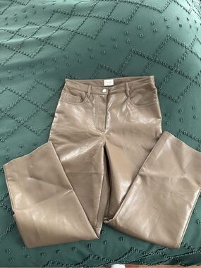 Women’s Faux Leather High-Rise Straight Cut Aritzia